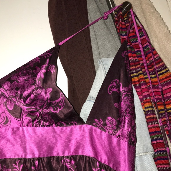 Dress - Picture 3 of 3